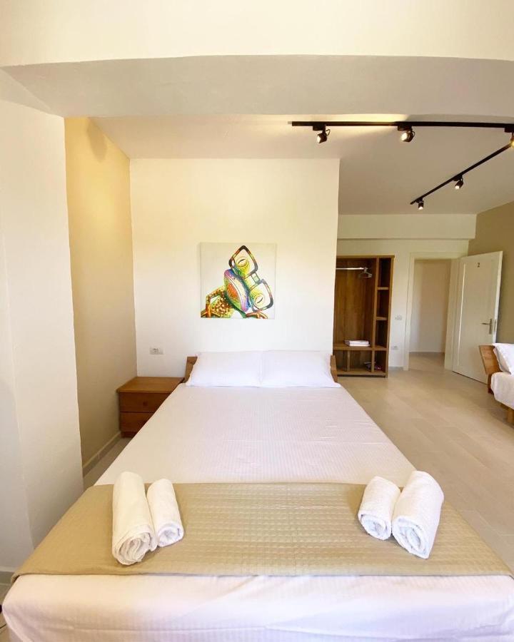 Old Town Hotel เดอร์มี ภายนอก รูปภาพ